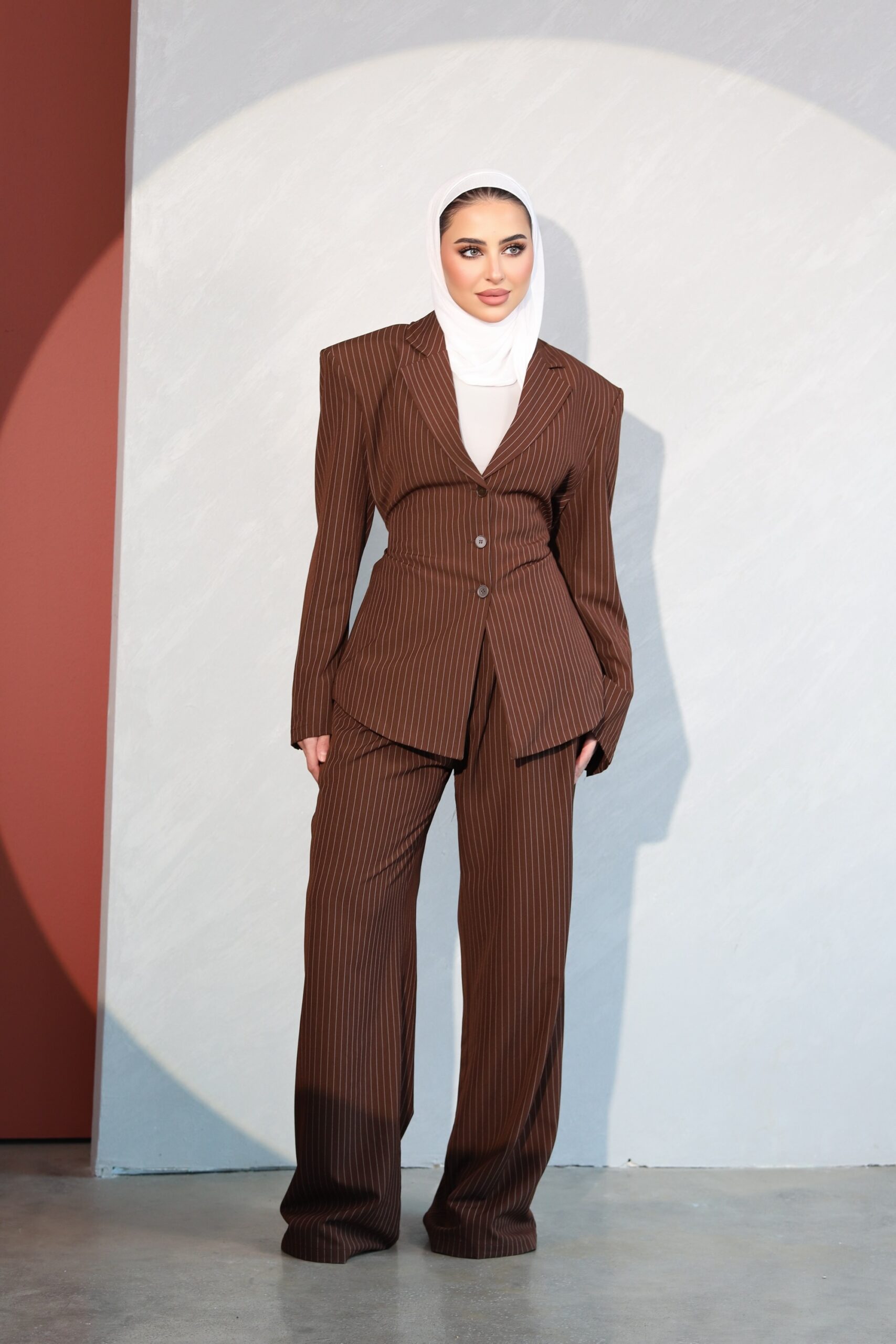 Striped brown set - الصورة 2