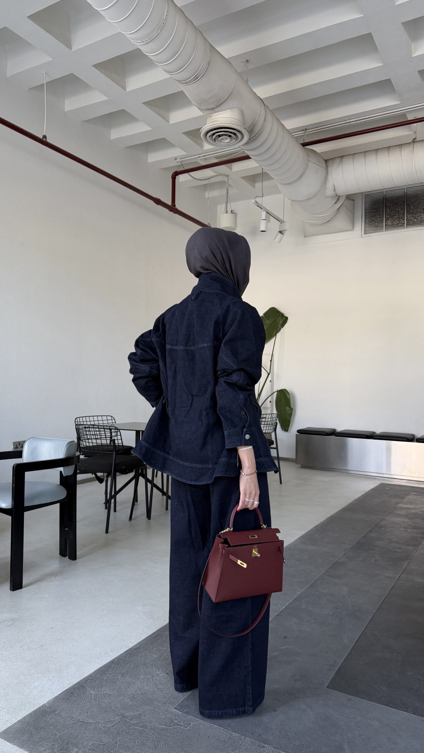 0-Denim on denim - الصورة 5